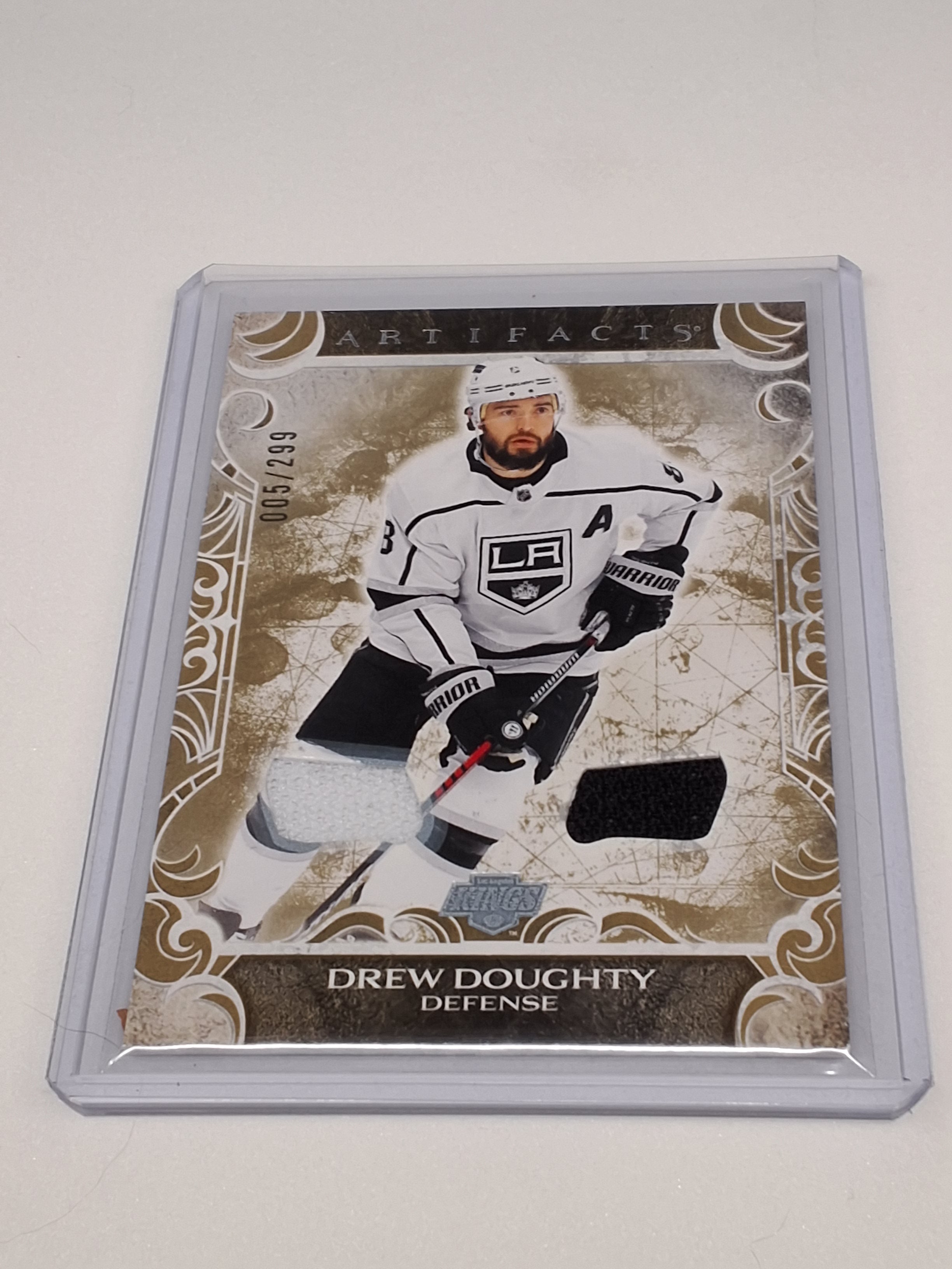 Drew Doughty Artifacts 24-25 (005/229, Relic)