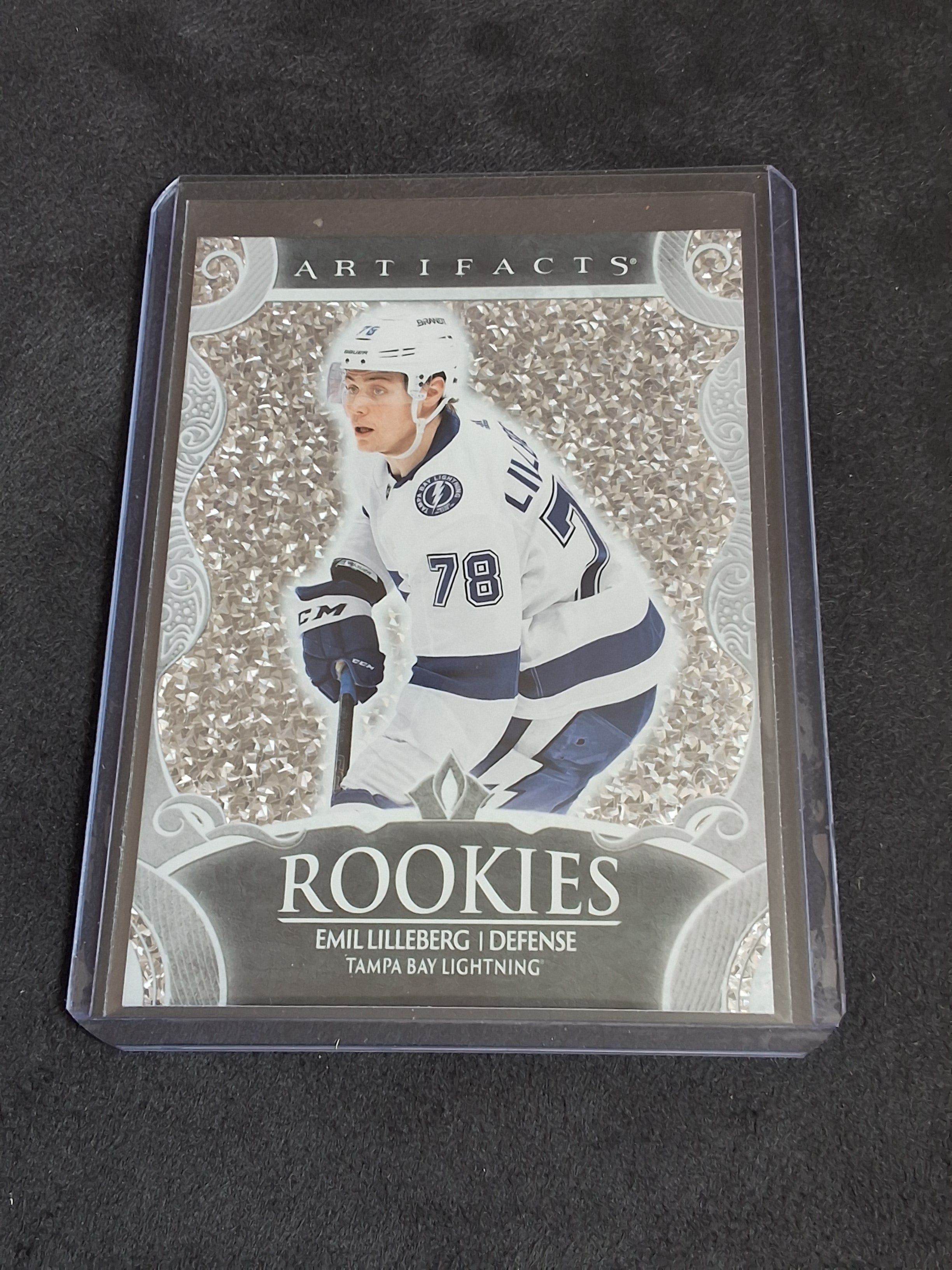 Emil Lilleberg Artifacts 24-25 Foilboard Rookie